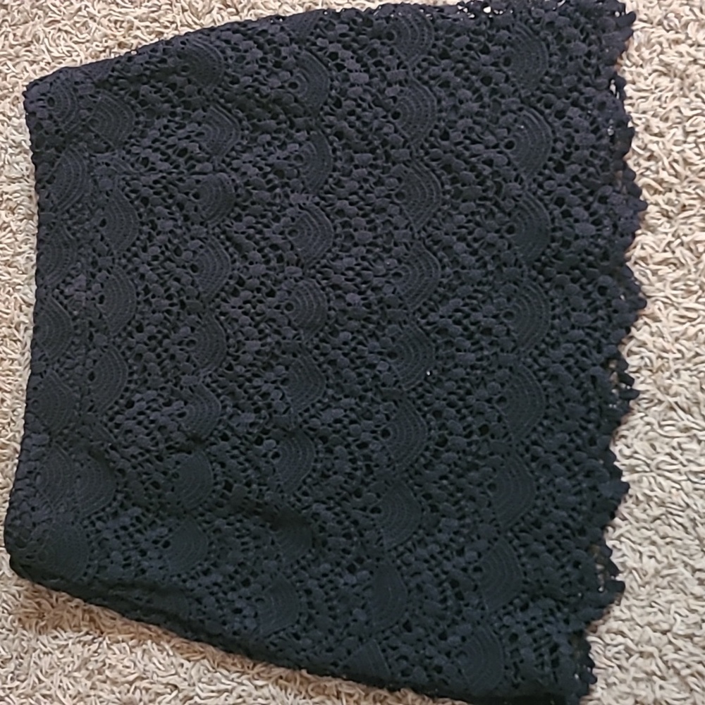Love 21 Black Crochet Skirt Size Small - Picture 7 of 8